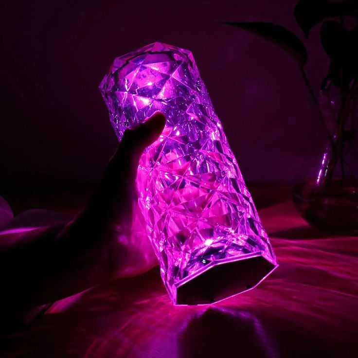 Diamond Rose Crystal Lamp (16 RGB Colors)